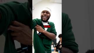 Tota Farts In His Clroom