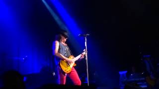 Richie Sambora ft. Orianthi live in Cologne - Lay your Hands on me