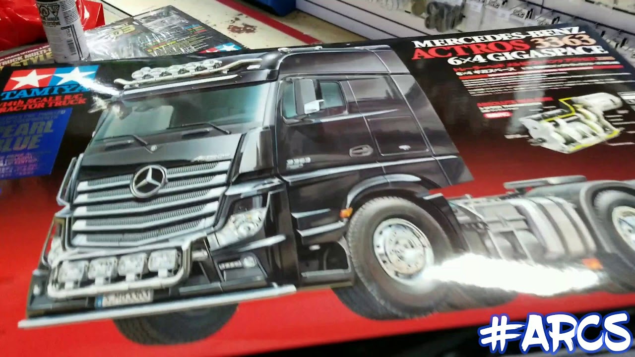 Tamiya mercedes-benz actros 3363 6x4 gigaspace Pearl blue edition