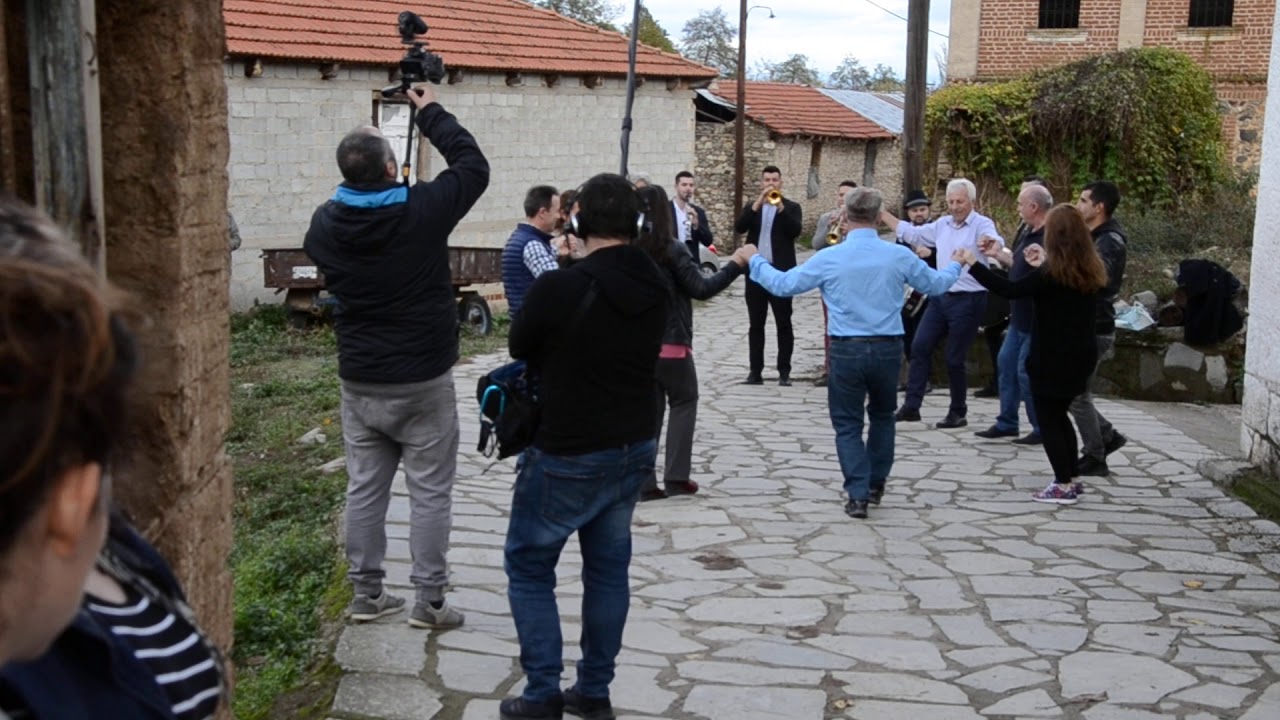 Πουστσένο Καμπάσκο ή κάμπατα με τα 'Χάλκινα Ηχοχρώματα'