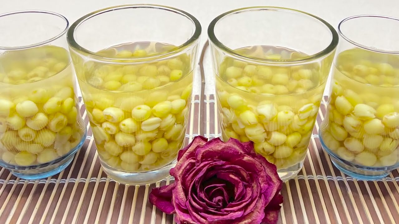 Chè Hạt Sen Đường Phèn / Lotus Seeds Sweet Soup