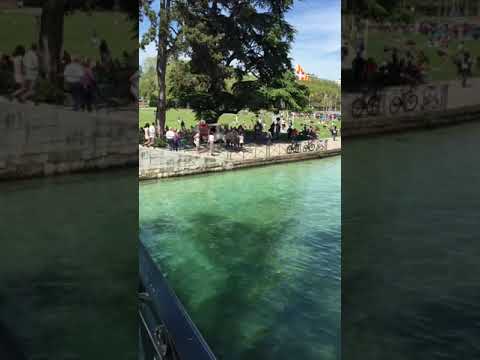 Le grand lac d’Annecy(Haute Savoie)