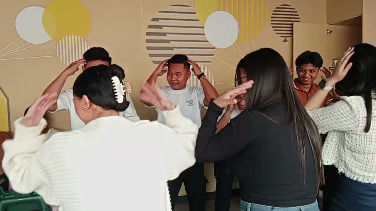 HAPPY 1ST BIRTHDAY BABY GIRL ZONELLA. 🎊