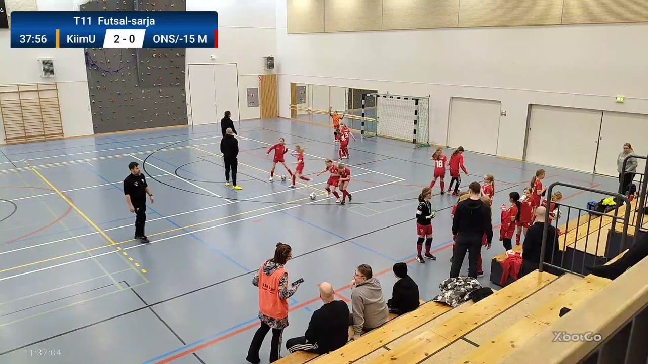 T11 Futsal-sarja 22.2.2026 - Peli 1 loppu ja peli 2 alku