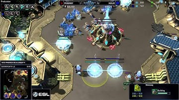 Nexus 1st + 7 Gate Push VS. 2x Hatch bf Pool + Roach - PVZ