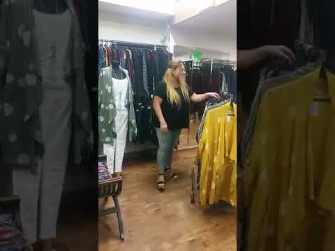 מכנסיים במידות גדולות