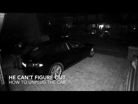 Tesla Model S Being Stolen