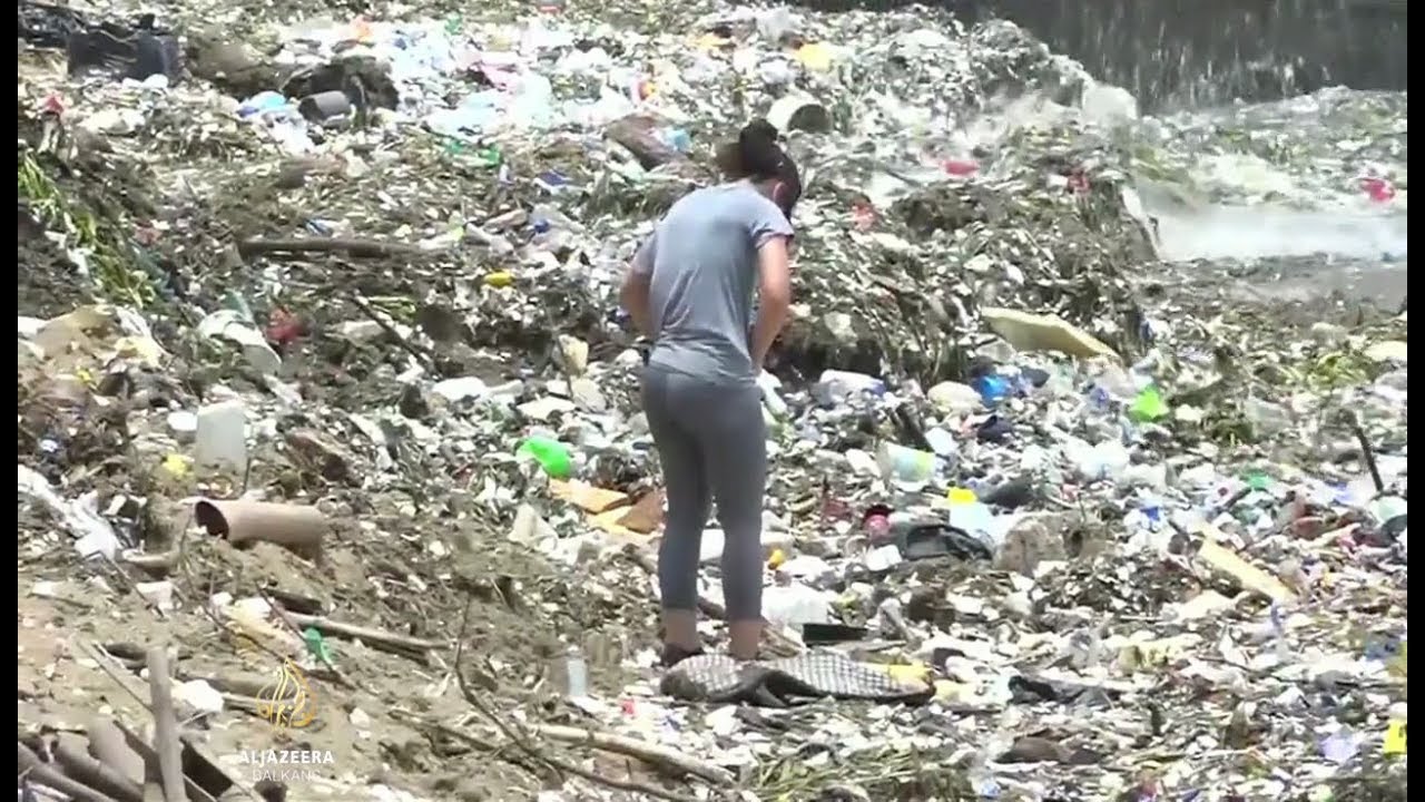 تغمر النفايات سواحل جمهورية الدومينيكان