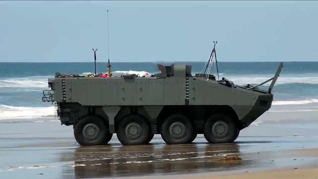 Бронетранспортер-амфибия  Terrex 2