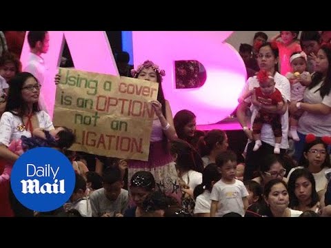 Thousands of Philippine mothers breastfeed in public to counter stigma