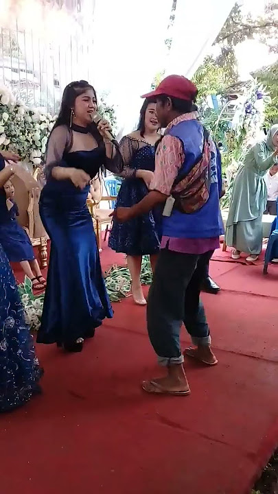 joget heboh ibew kekey witri setiadi ayu wes bareng kang eskrim #shorts