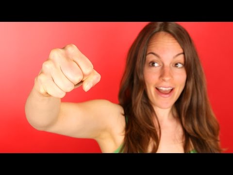 Video: Vaginales Fisting: Schau Nicht In Den Abgrund - Lass Dich Darauf Ein