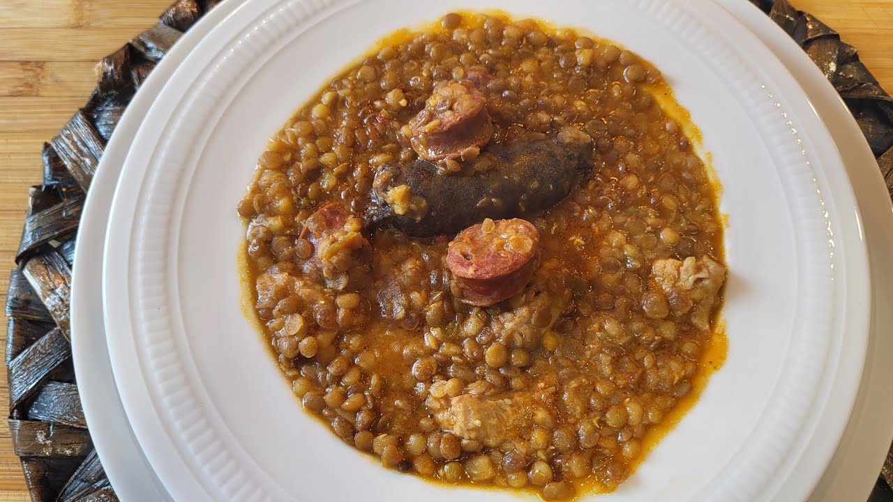 Lentejas en 5 minutos en olla rápida, con chorizo y morcilla.