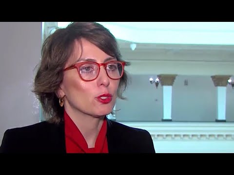 ხატია დეკანოიძემ \"ნაციონალური მოძრაობა\" ოფიციალურად დატოვა