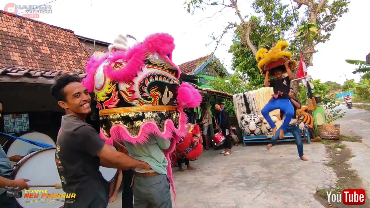 Latihan Drumband New Pandawa !! Di Markas New Pandawa Di Waru Mranggen Demak