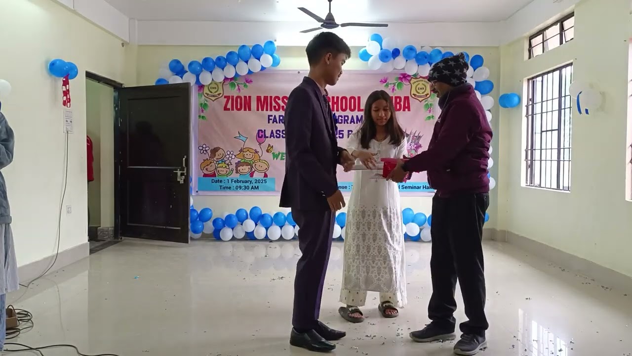 A heartfelt tribute to our dear Class 10—presentation time!