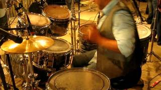 Daniel Terrazas Playing Soy Un Borracho 