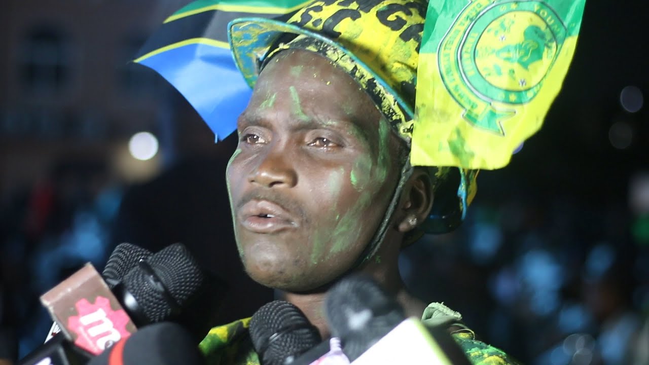 #live: TAZAMA KWA UCHUNGU SHABIKI WA YANGA AMWAGA MACHOZI BAADA YA ...