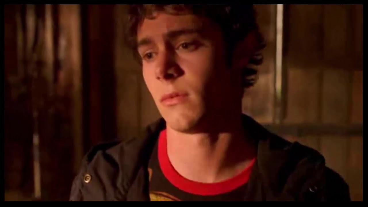 chloe zhao Clark vs. la telequinesis - Smallville Temporada 1 Cap.19