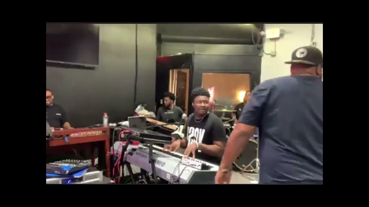 Christian Brown And Jayden Arnold Live Praise Break 