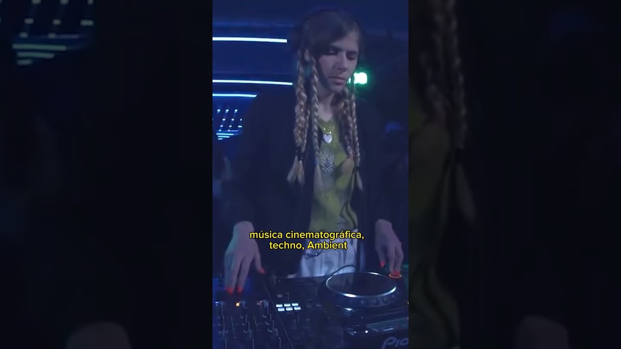 Laurel Halo en 1 minuto 