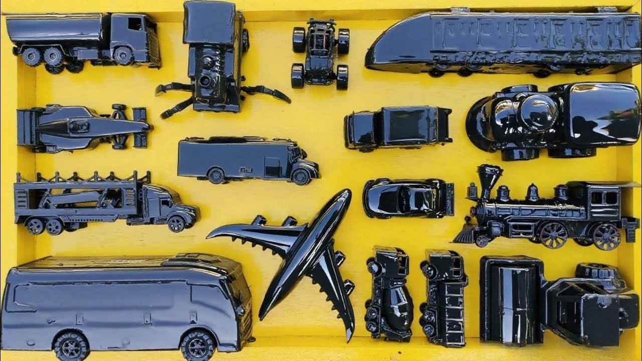 Membersihkan Mainan Mobil Balap, Kereta Api, Bus Telolet, Truk Molen, Tank Baja, Beko vExcavator.