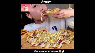 cheesy pizza with juicy chicken#asmr #mukbang #pizza