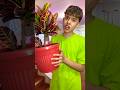 SE LE OLVIDÓ MI REGALO 🎁 💔😭#divertido #funny #familiaibañez #shorts #fypシ゚viral