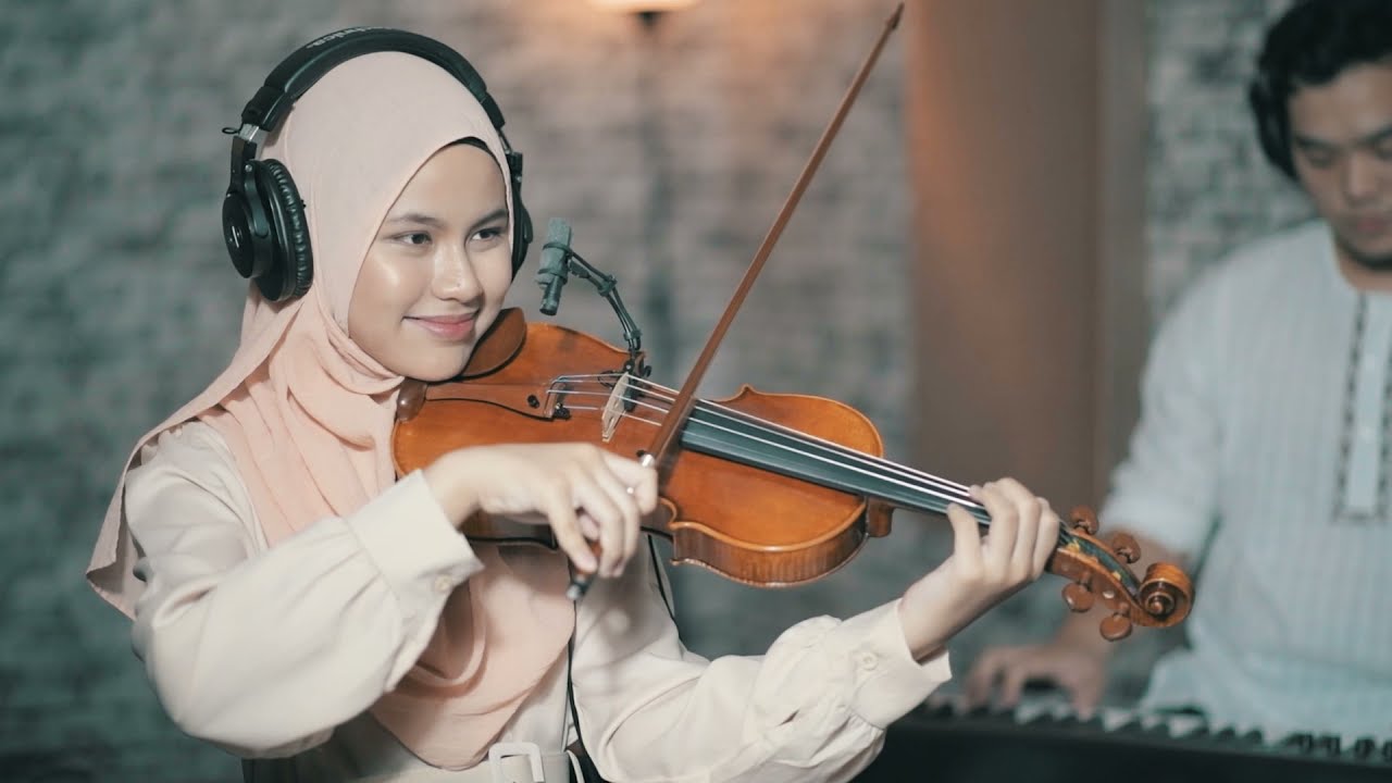 Seroja - Cover by Rania Imtiaz