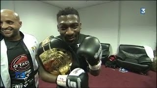 Cedric Doumbe, sacré champion du monde de kickboxing