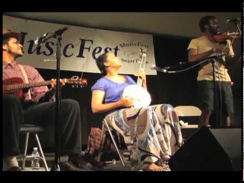 Carolina Chocolate Drops - Don't Get Trouble in Your Mind