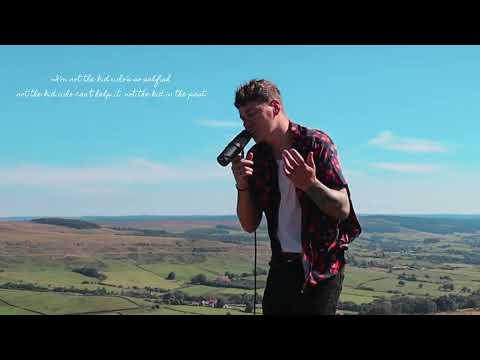 在 YouTube 上觀看「Jamie Grey - Late Bloomer」