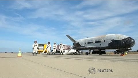 U.S. Air Force lands robotic X 37B space plane in California
