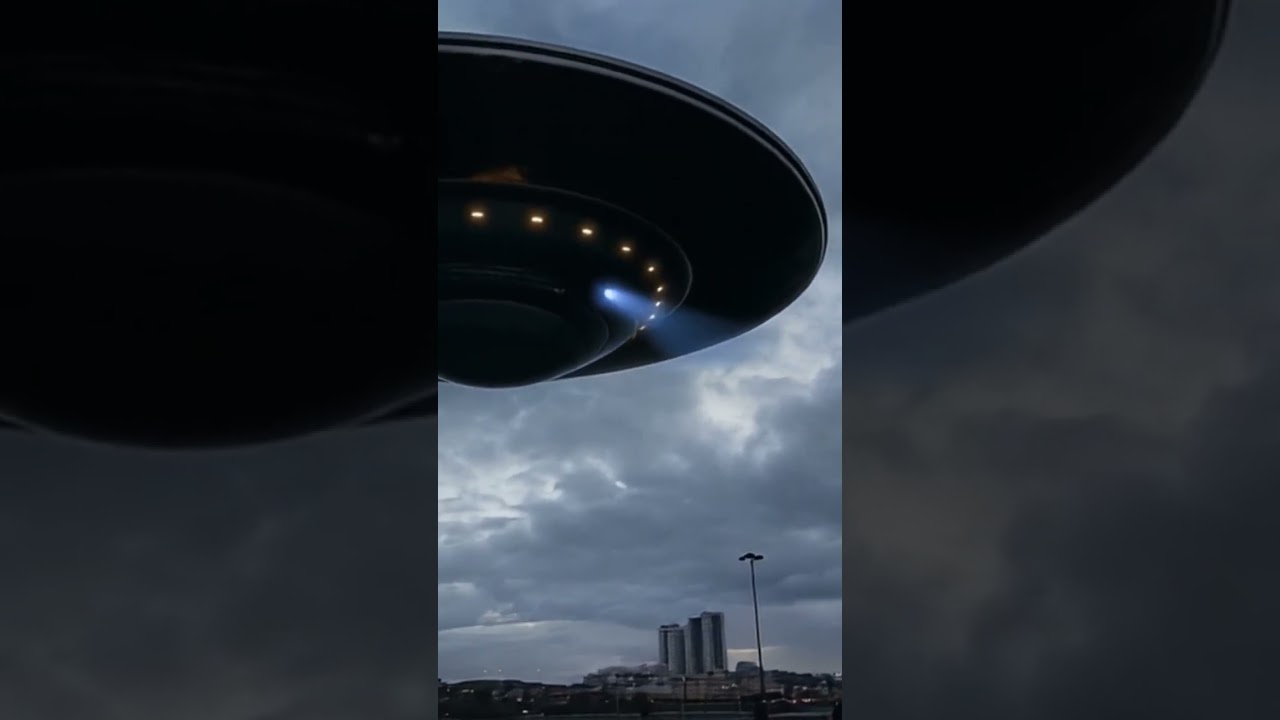 alien 👽 space ship this video is generate by AI 😯
