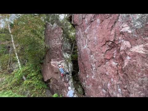 裏切り5.10b@赤岩青巌峡