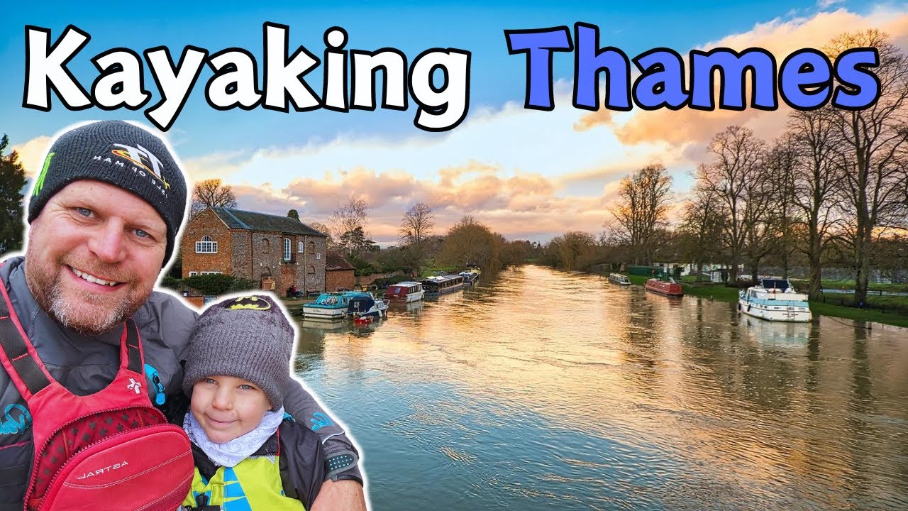 The River Thames, Kayaking (KCC Christmas Paddle 2023)