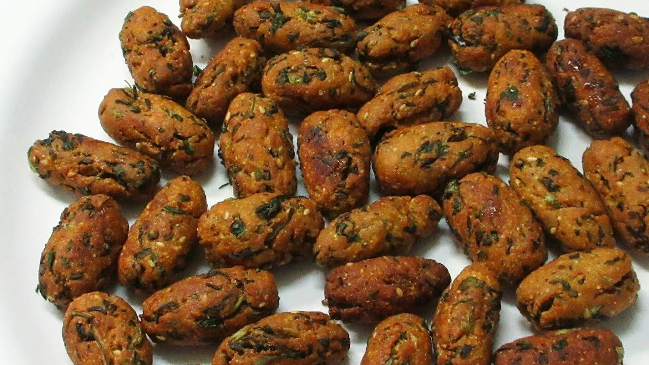 Methi Muthiya Recipe/Methi Muthiya for Undhiyu - Gujarati Methi na Muthiya  - Indian Tea Time snacks - YouTube