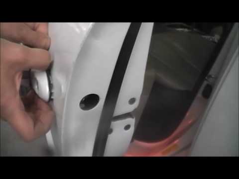 How to remove an outer door handle on a Hyundai Santa Fe