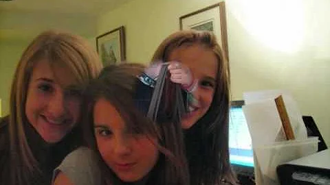 CAITLIN BEADLES or NICOLE CARREY?