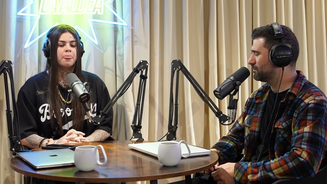 Ptazeta: Nunca he estado con un chico en la cama y no voy a cantar sobre eso.