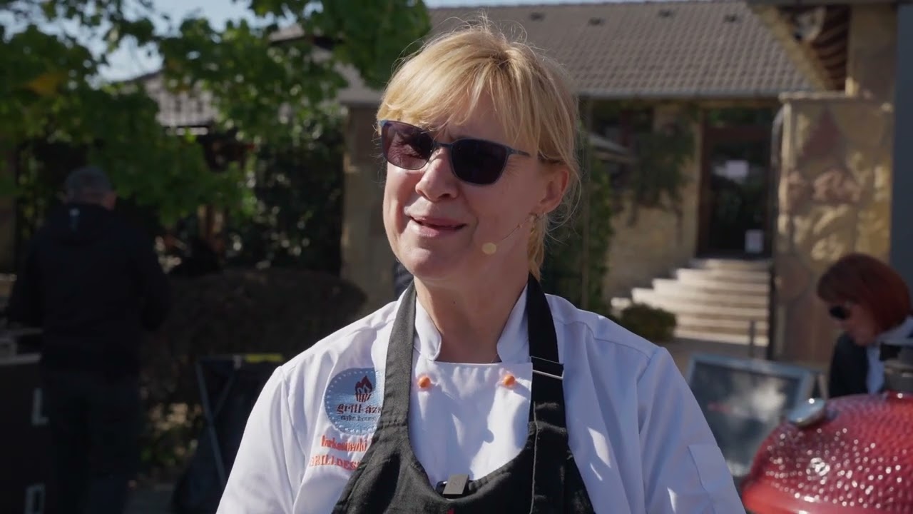 Kamado Chef desszert: mennyei körtés - marcipános kígyórétes egyszerűen! | Grillpláza