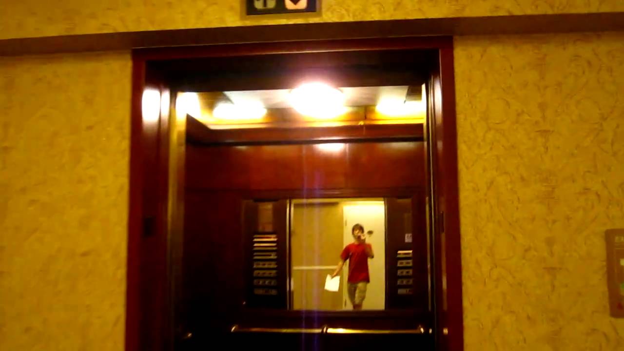 Dover Traction Elevators at Hilton Harrisburg [Tower 1]