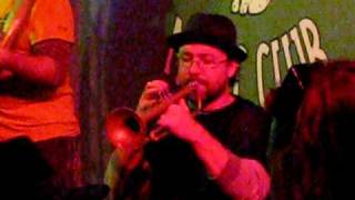 Mardi Gras 2010 171.AVI