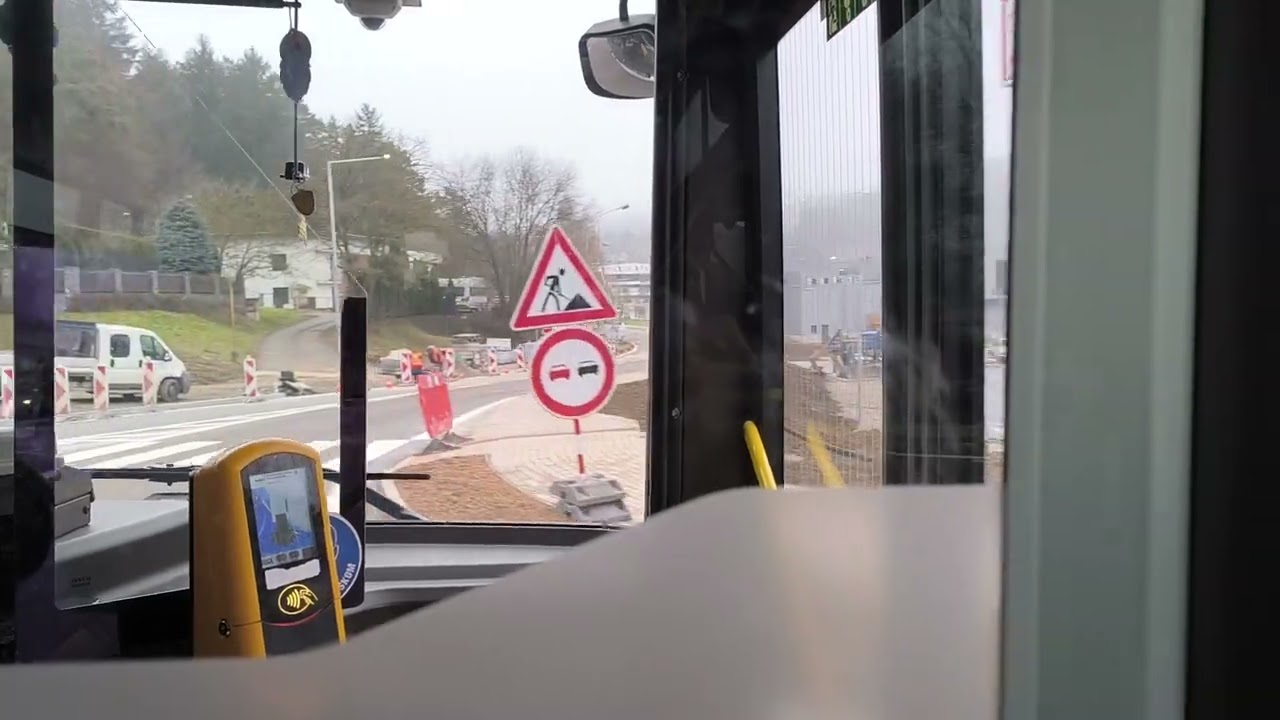 🚌 Iveco Urbanway 12M (PB-472DH) na L52 ide cez nový kruhový objazd v P. Bystrici 🇸🇰 | DPMPB s.r.o.