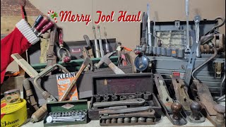 Very Merry Vintage Holiday Tool Haul