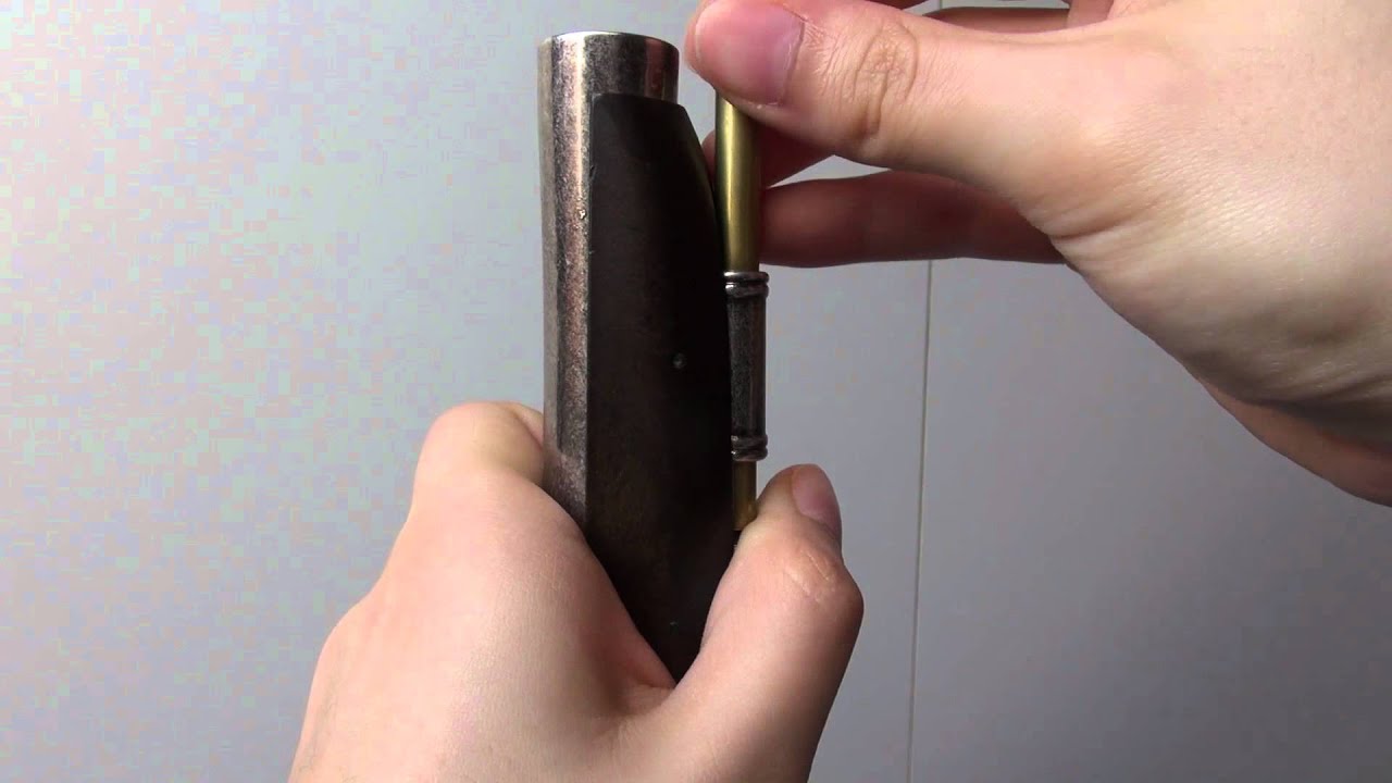 Reloading the Flintlock KTW - I forgot to show how to reload the gun on the video I made of the Flintlock KTW, so here it is.