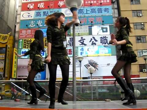 2012 泡麵女孩 辣妹熱舞秀
