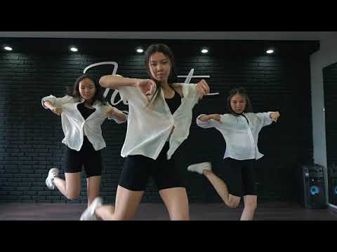 Mix Dance (Aya Nakamura - Djadja)