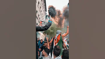 القدس وعكا ونحن الى يافا 