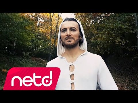 Bora Akçay - Gurur Gerekli